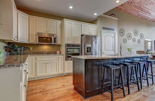 Wedowee Casa | GORGEOUS Huge Family Lake House Getaway -- Less than 2 hours from Atlanta!