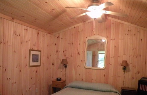 Lyme Center Cabaña | Precioso lago frente a la playa, playa de arena, amplios terrenos, se aceptan familias y mascotas