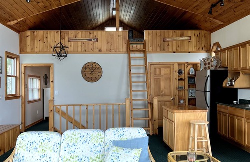 Niobe Apartamento | Gorgeous lakefront vacation stay at The White Lakehouse