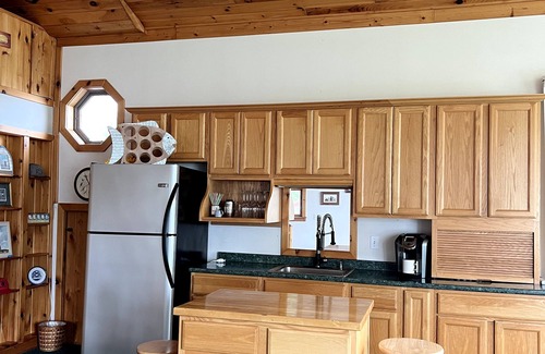 Niobe Apartamento | Gorgeous lakefront vacation stay at The White Lakehouse