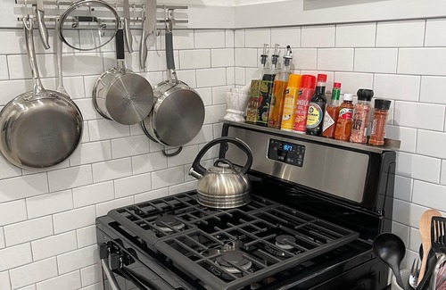 Alamitos Beach Apartamento | Gorgeous Long Beach Apartment Walking Distance to Beach & Downtown