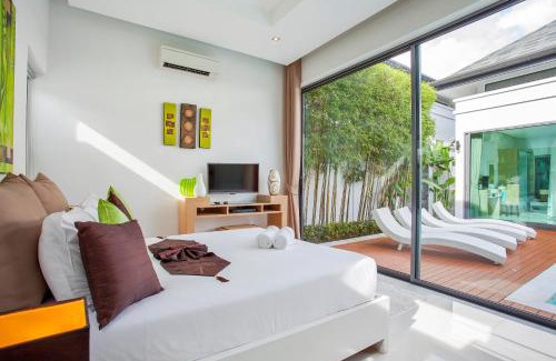 Ban Saiyuan Villa | Gorgeous Luxury 3BR Pool Villa Atoosa near Naiharn
