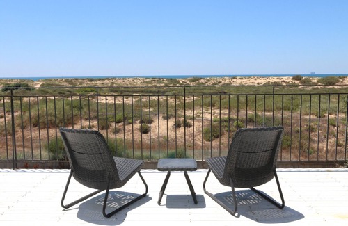 Caesarea Apartamento | Gorgeous Mansion by Caesarea's Greatest Beach-hosted by Sweetstay