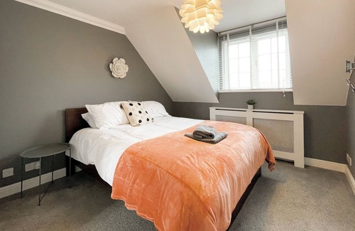 Maidstone Casa | Gorgeous modern 4-bed w/garden