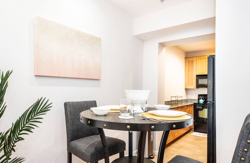 Columbia Heights Apartamento | Gorgeous Modern Serviced Apartment