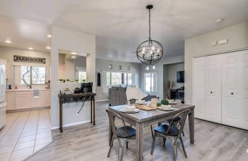 Rancho Vistoso Condominio | GORGEOUS MOUNTAIN VIEWS FROM EVERY WINDOW AND DOG FRIENDLY, TOO