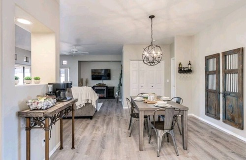 Rancho Vistoso Condominio | GORGEOUS MOUNTAIN VIEWS FROM EVERY WINDOW AND DOG FRIENDLY, TOO