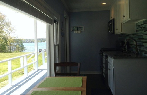 East Boothbay Condominio | Puestas de sol frente al mar preciosa, con profundo Acceso al agua!