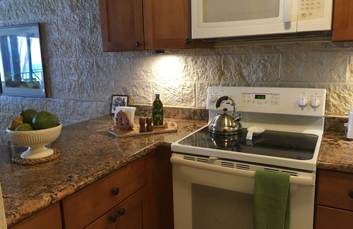 Maalaea Condominio | Hermoso complejo frente al mar en Maui! ¡Kanai A Nalu desde $ 190, con estacionamiento gratis!
