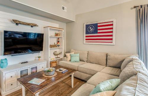 Ocean Isle Beach Casa | Gorgeous OIB Escape with Dock and Canal View!