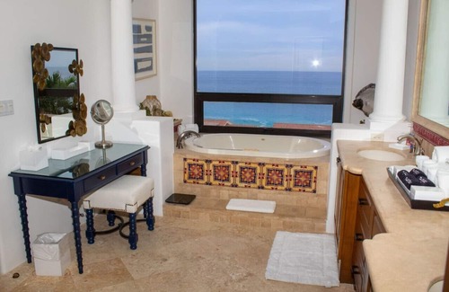 Palmilla Villa | Gorgeous 4 Bed Palmilla Villa Golf Cart
