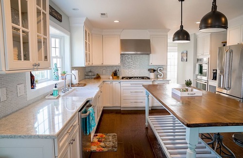 Milford Casa | Gorgeous pano views, Beach Front Access and hot tub! Your peaceful escape!