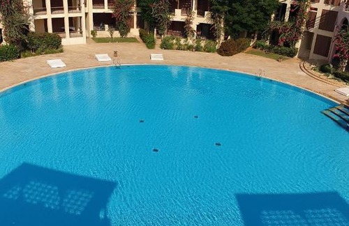 Aqaba Apartamento | Gorgeous Pool View Apartment - Tala Bay Resort, Aqaba