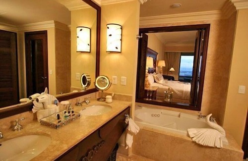 Paraíso Escondido Complejo | Gorgeous Presidential Suite, Pueblo Bonito Sunset Beach, Nov 1st-Nov 8th, 2023