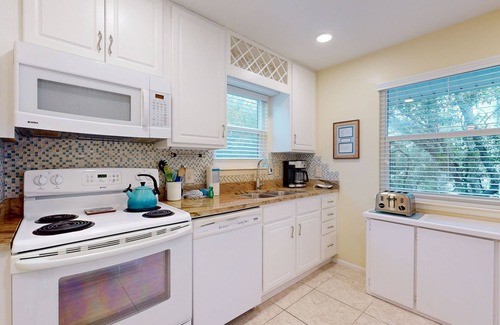 Gulf Pines Casa | Gorgeous private home, great for families and close to beach