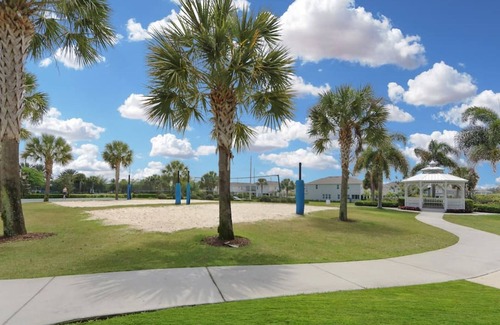 West Kissimmee Casa | Gorgeous Remo 8 BR at Encore Resort Next to Disney