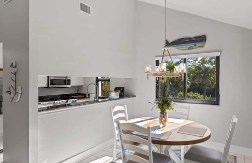 The Dunes Casa | Gorgeous Residence in the Esteemed Sanibel Dunes Community