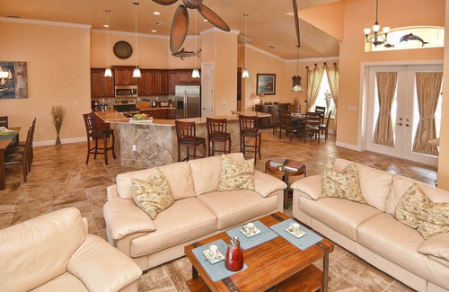 Caloosahatchee Casa | Último minuto 19 de diciembre. Familias!16.5 m de piscina y spa!Premiumh. 2 min. Río, oftDelphine