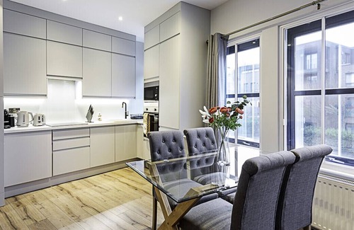 Putney Apartamento | Gorgeous Roehampton Flat