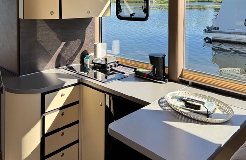 Havelsee Alquiler De Eote | Precioso barco en Havelsee OT Kützkow