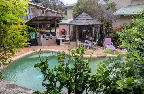 Point Lookout Apartamento | GORGEOUS STUDIO + 100M TO BEACH + POOL
