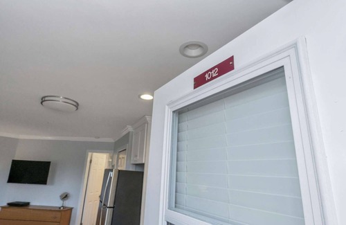 Napeague Apartamento | Gorgeous Studio Apartment with 1 Bath and Balcony