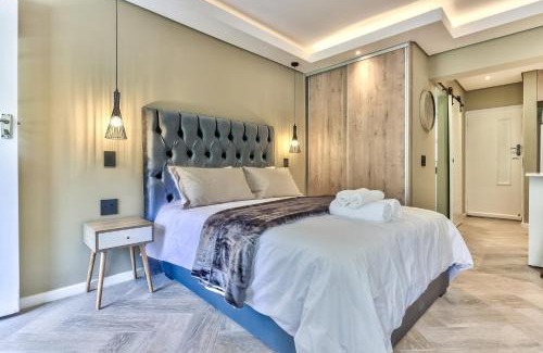 Three Anchor Bay Apartamento | Gorgeous Studio in Sea Point
