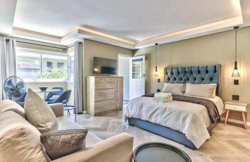 Three Anchor Bay Apartamento | Gorgeous Studio in Sea Point