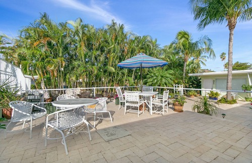 Ocean Ridge Apartamento | Precioso estudio con piscina a 200 metros de la playa.