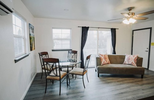 Chico Casa | Gorgeous Upstairs Studio with Patio and Laundry
