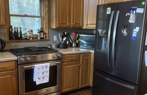 Dillard Casa | GORGEOUS VIEW, private! Bring your friends; pool, pickleball/tennis; FIREPIT