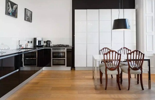 Merchiston Apartamento | Gorgeous Views from an Elegant Apartment in Bruntsfield