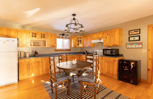 Sunday River Area Casa | Gorgeous views, on ATV & horse trails, 30 min Sunday River, Black Mtn, Mt. Abram