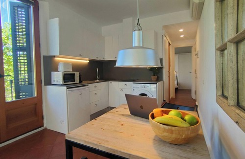 Barrio Gótico Apartamento | Rambla A - Gorgeous views over La Rambla