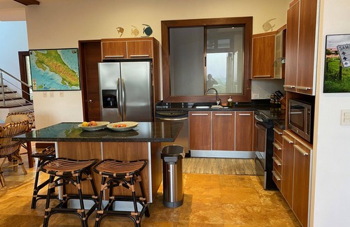 Sámara Villa | Gorgeous villa with ocean view 5 minute walk to Samara Beach