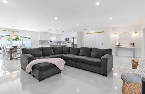 Garden Isles Casa | Gorgeous Waterfront Luxe Home w/ Heated Pool. Perfect Location!
