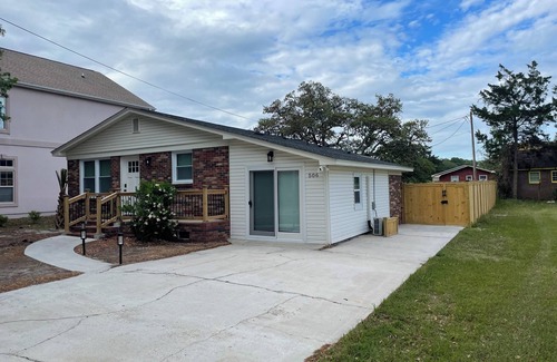 Atlantic Beach Casa | Gorgeously remodeled Seaside Oasis in Atlantic Beach!