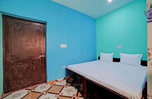 Majkhali Hotel | Goroomgo Prem Home Stay Ranikhet