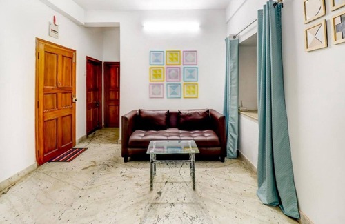 Kolkata Hotel | Goroomgo Priyanshu Guest House Ruby