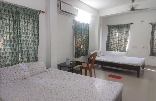 New Digha Hotel | Goroomgo Sandhya Guest House Digha