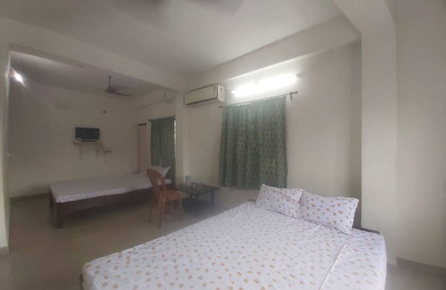 New Digha Hotel | Goroomgo Sandhya Guest House Digha