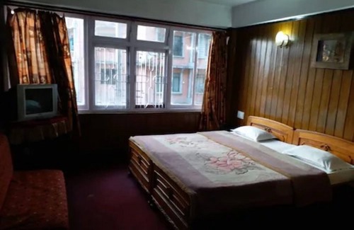 Darjeeling Hotel | Goroomgo Shambhu Darjeeling