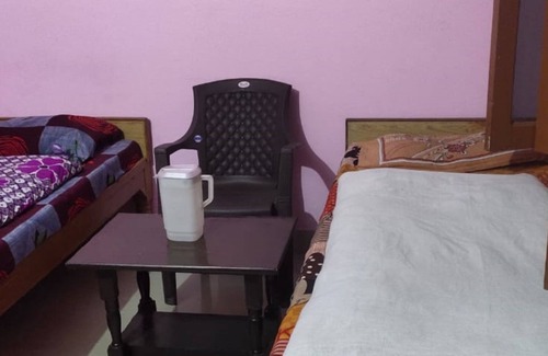 Kharsali Hotel | Goroomgo Shiv Kailash Barkot