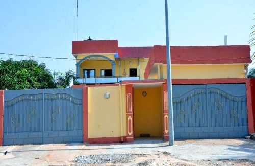 Lome Casa | Gosen House Zanguéra