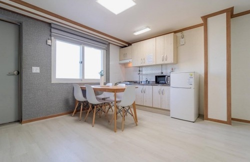 Sokcho Casa | Goseong Ayajin Beach Pension