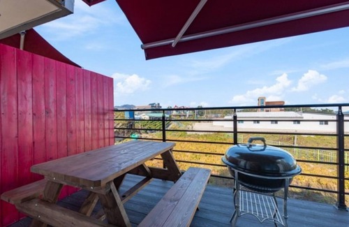 Toseong Casa | Goseong Beach Pension