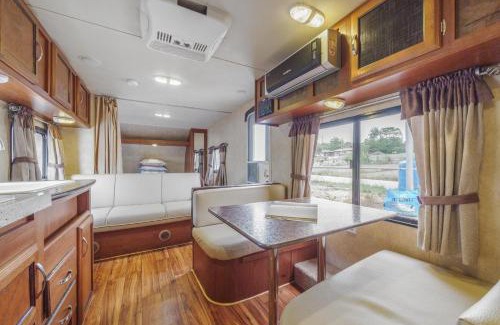 Sokcho Casa | Goseong Jjun Camping Pension
