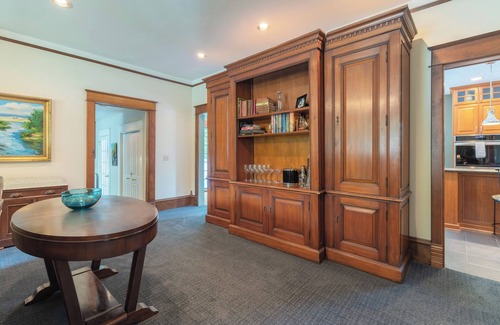 Douglas Casa | Goshorn House & Studio - Large pool - Within walking distance to downtown Douglas