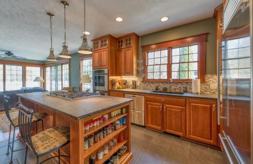 Douglas Casa | Goshorn House & Studio - Large pool - Within walking distance to downtown Douglas