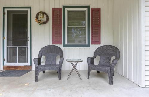 Saugatuck Casa | Goshorn Lake #27 - Shared pool and Goshorn Lake beach access